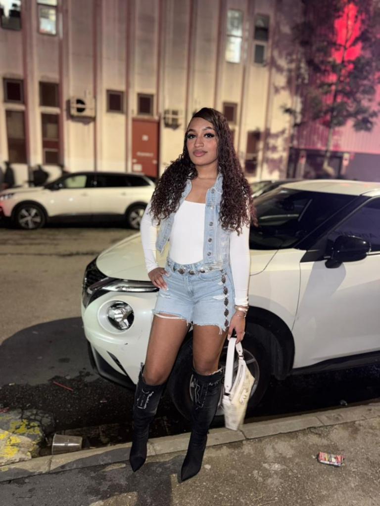 Chica busca chico en Madrid: 