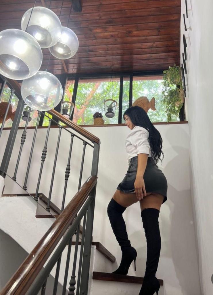 612469177: Chica busca chico en Tenerife