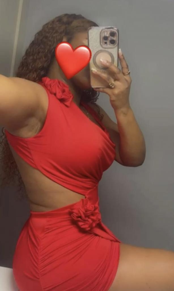 Chica busca chico en Huelva: 