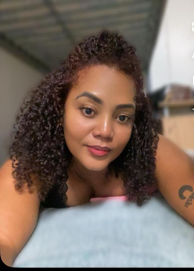 Chica busca chico en Tenerife: 