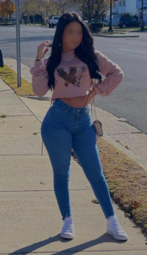 613392855: Chica busca chico en Cuenca