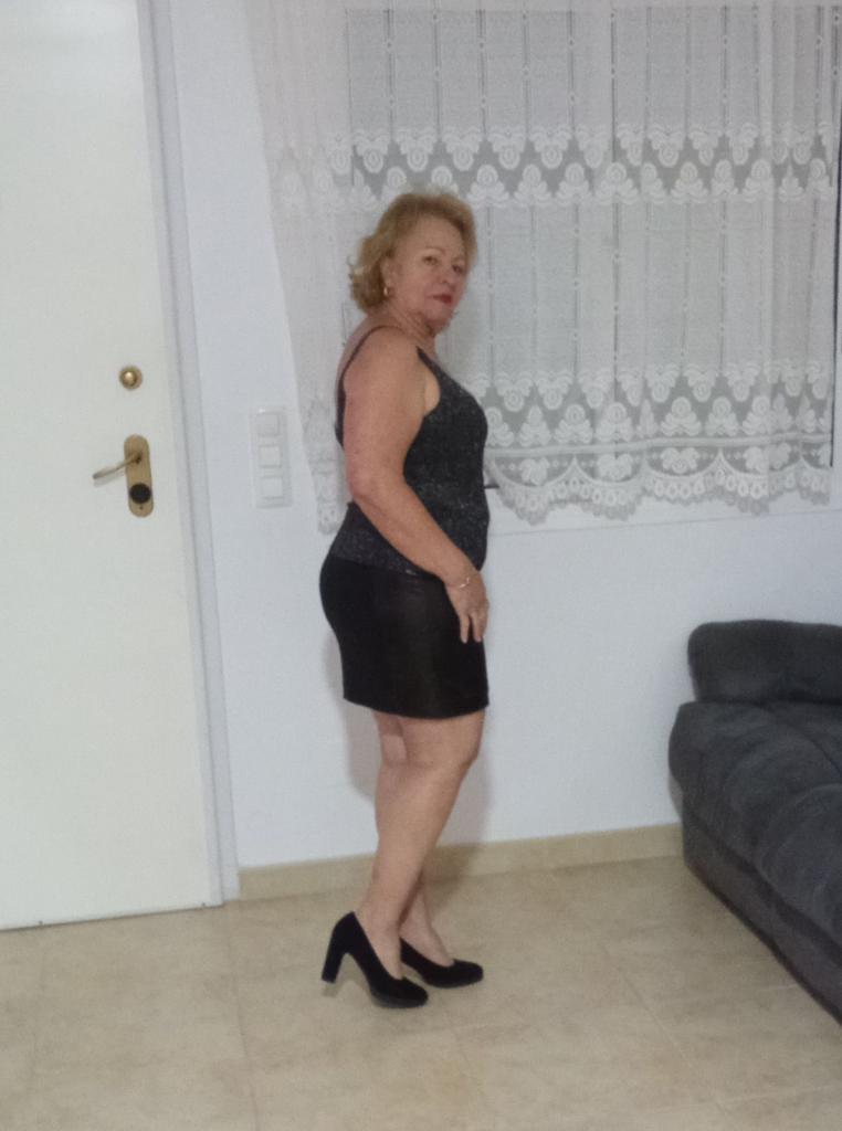 Chica busca chico en Alicante: 