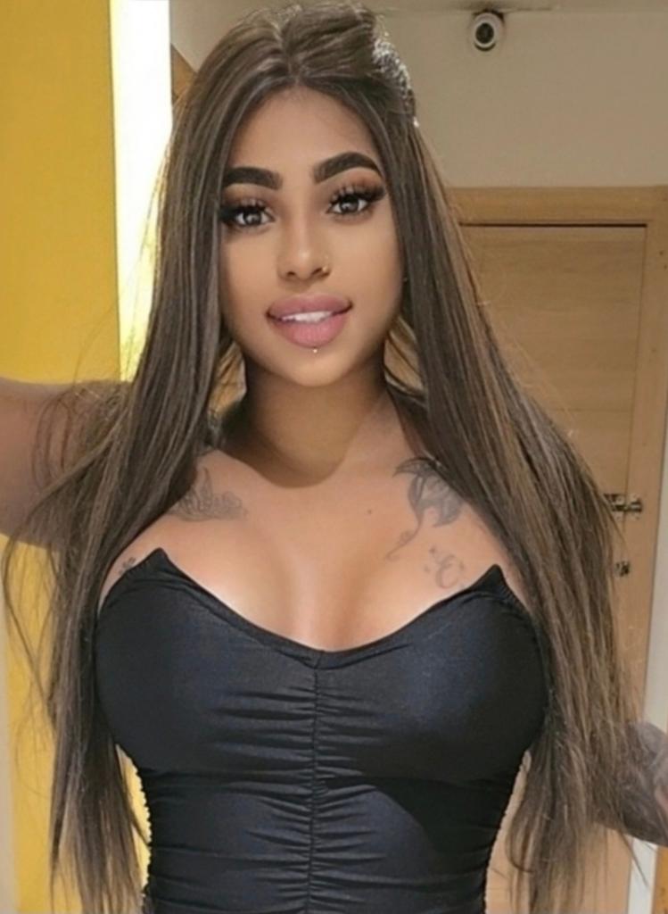 682801586: Chica busca chico en Pontevedra