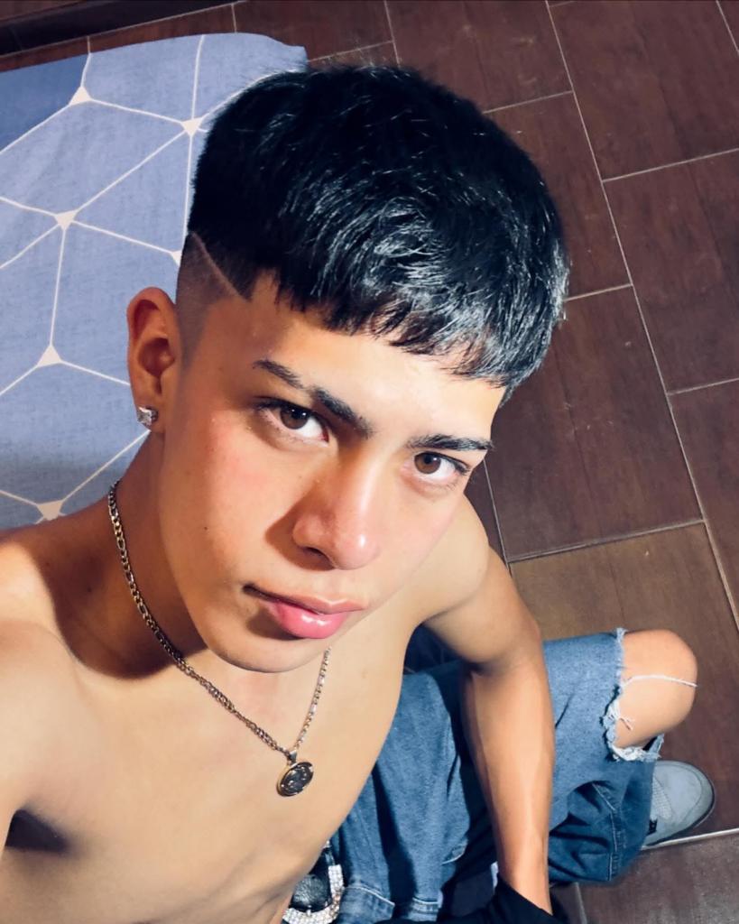 632331901: Chico busca chica en Tenerife