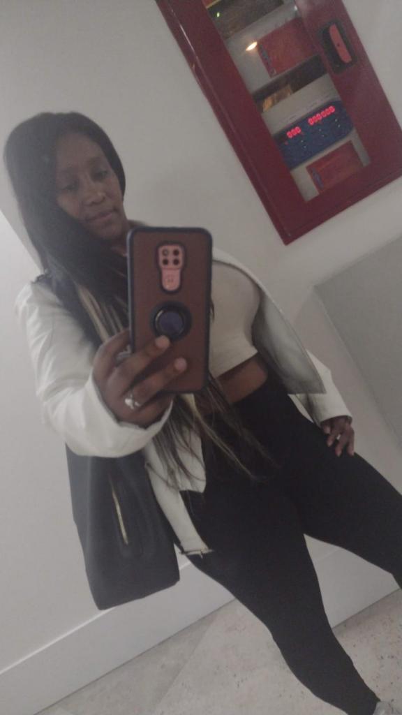 624088219: Chica busca chico en Alicante