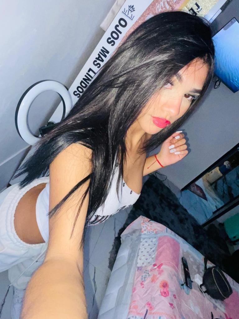 Chica busca chico en La Coruña: 