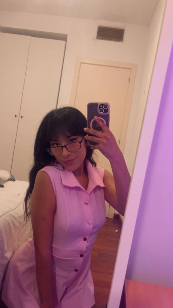 Chica busca chico en Barcelona: Chica busca chico