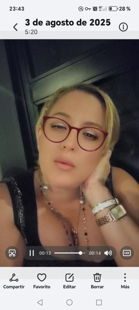 Chica busca chico en Barcelona: 