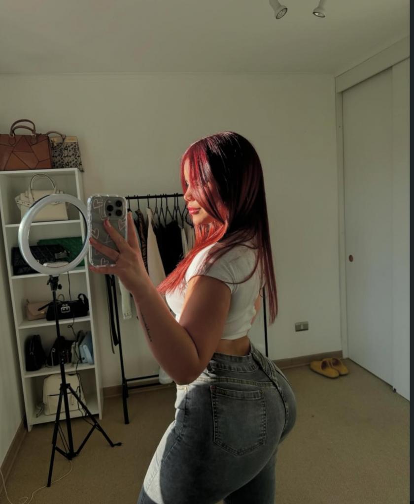 Chica busca chico en La Coruña: 