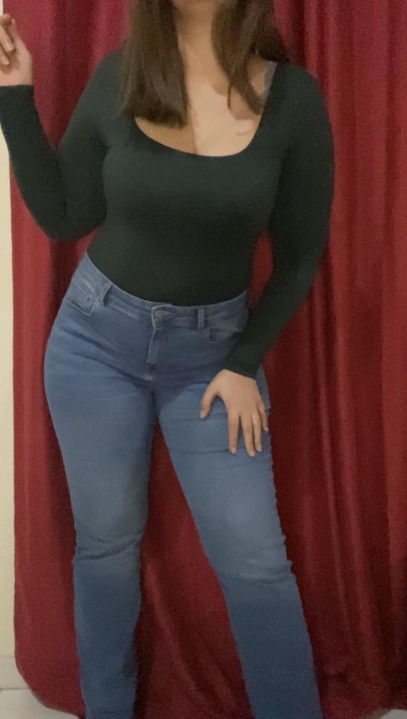 607416042: Chica busca chico en Murcia