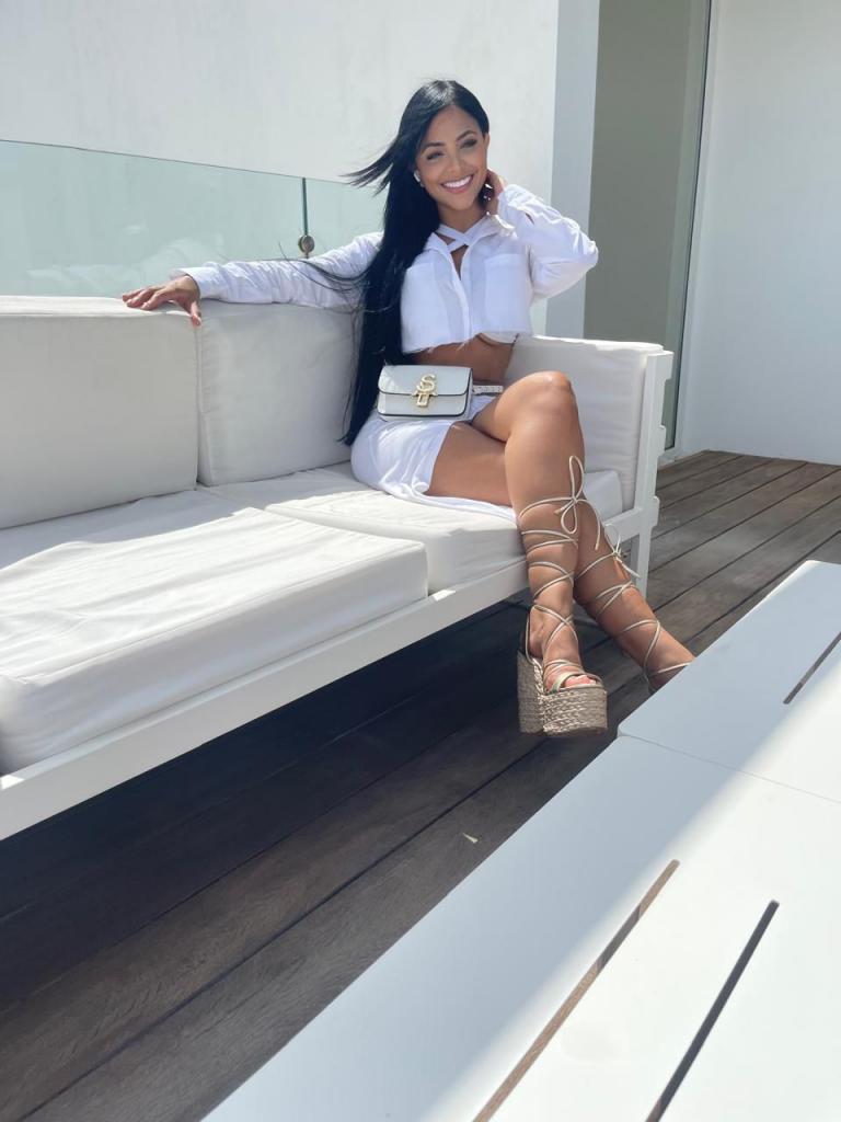 685246956: Chica busca chico en La Coruña