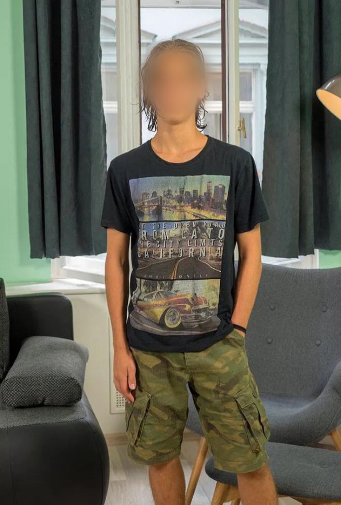 Chico busca chica en Granada: 