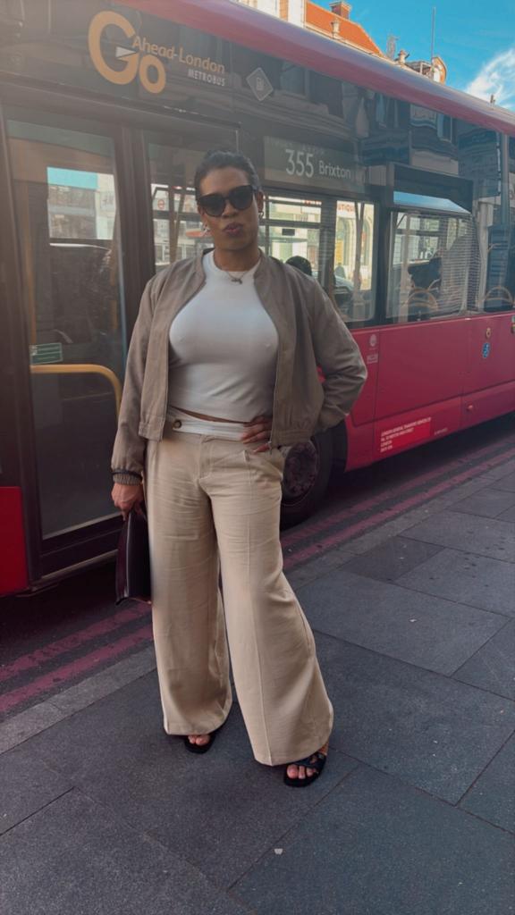 613683008: Transexual en Barcelona