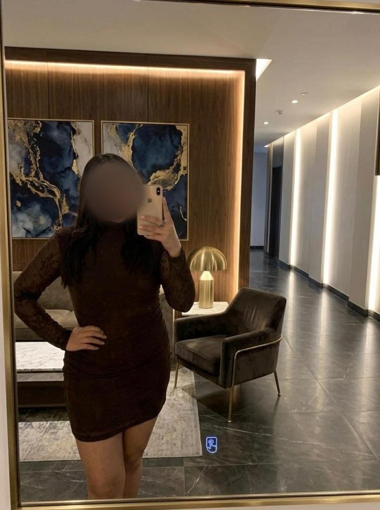 Chica busca chico en Granada: 