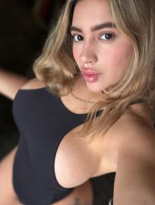 602569251: Chica busca chico en Cádiz