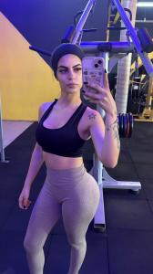 667627444: Chica busca chico en Alicante