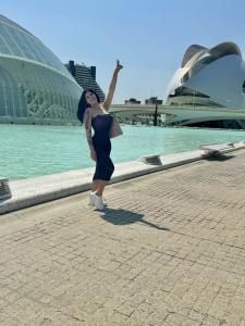 637982774: Chica busca chico en Sevilla