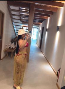 611334387: Chica busca chico en Almería