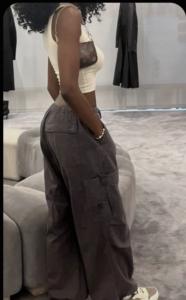 644519000: Chica busca chico en Tarragona