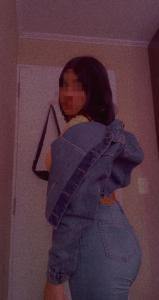 643597792: Chica busca chico en Málaga