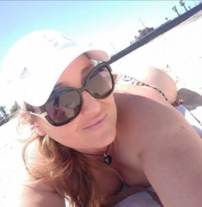 647684852: Chica busca chico en La Coruña