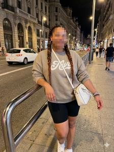 643704359: Chica busca chico en Madrid