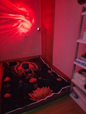 672447608: Chico busca chica en Álava