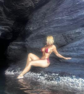 604493010: Chica busca chico en Málaga