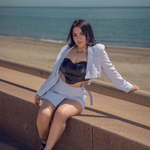 666239056: Chica busca chico en Sevilla