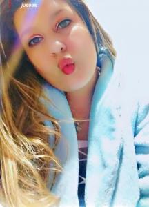 672127971: Chica busca chico en Barcelona