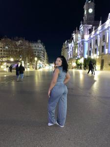 672825497: Chica busca chico en Tenerife