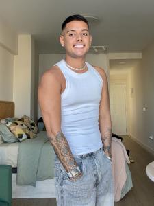 643695984: Chico busca chica en Tenerife