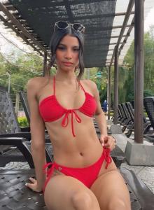 627068341: Chica busca chico en Tenerife