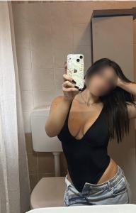 742077325: Chica busca chico en Almería