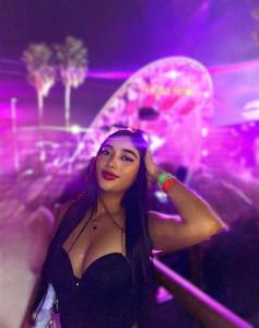 631941816: Chica busca chico en Gerona