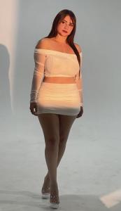 604249634: Chica busca chico en Barcelona