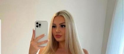 627294221: Chica busca chico en Barcelona