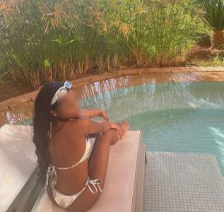 663215717: Chica busca chico en Lérida