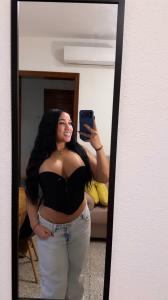 604364239: Chica busca chico en Sevilla