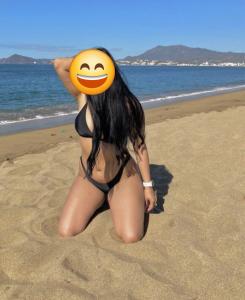 613528755: Chica busca chico en Almería