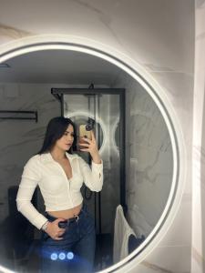 651061379: Chica busca chico en Pontevedra