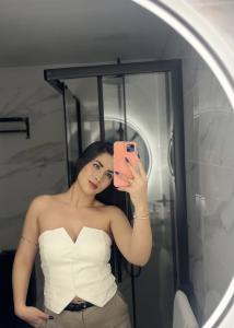 651061379: Chica busca chico en Pontevedra