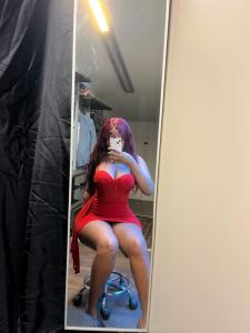 604103122: Chica busca chico en Barcelona