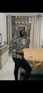 604395421: Chica busca chico en Málaga