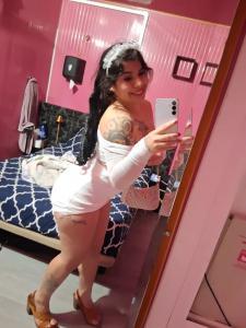 611235950: Chica busca chico en Murcia