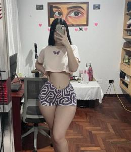 677642499: Chica busca chico en Madrid