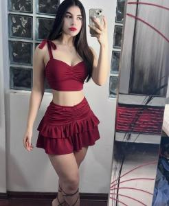 677642499: Chica busca chico en Madrid