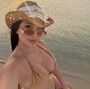 604195677: Chica busca chico en La Coruña