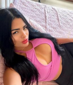 633261751: Chica busca chico en Madrid