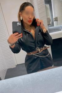 607428335: Chica busca chico en Madrid